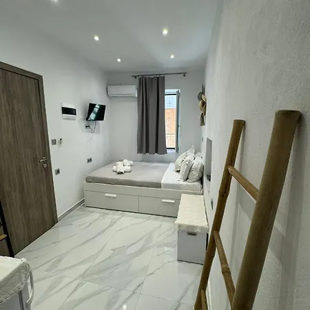 Ready Quarto em Acomodações Particulares Skiathos Town