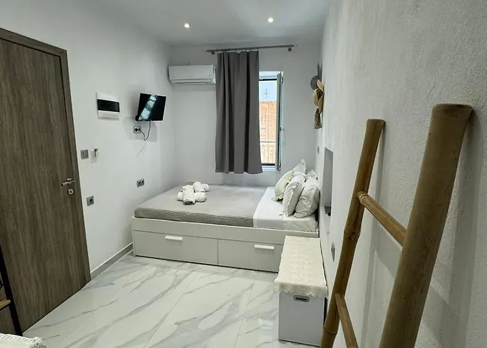 Ready Quarto em Acomodações Particulares Skiathos Town